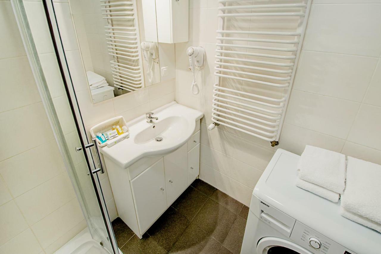 Apartament Poniatowskiego - Komfortowe Noclegi Piaseczno  Buitenkant foto